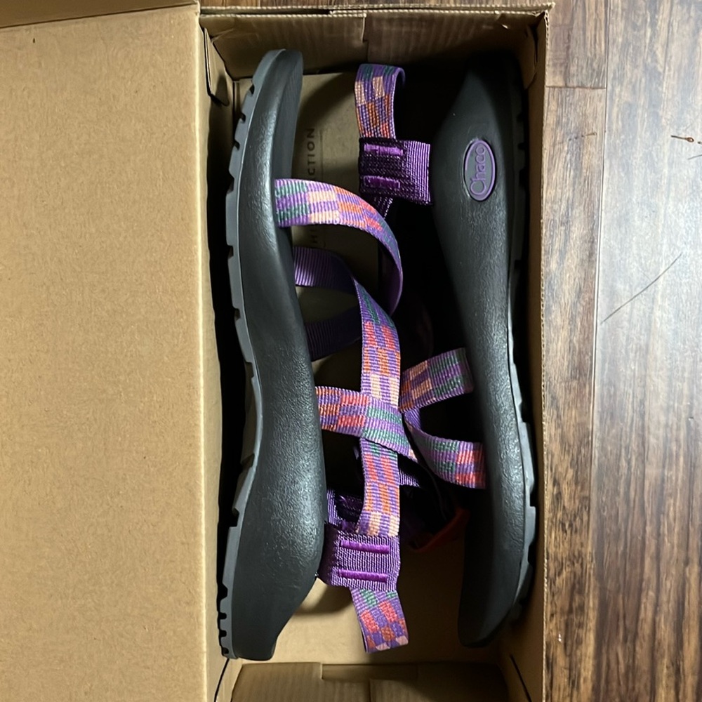 Chaco sandals Z/1 women’s  Size 10